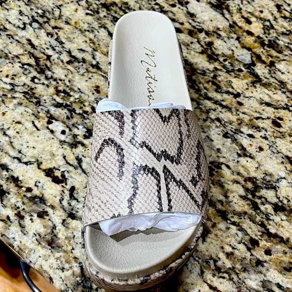 Matisse Womens Hideaway Leather Sandal, snake skin, BNIB, perfect condition - Picture 3 of 3